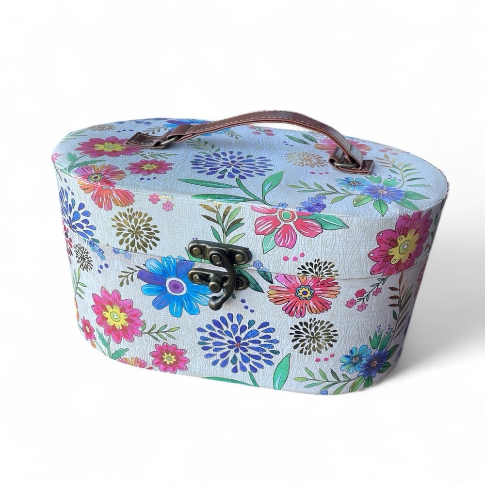 Molly & Rex multi layer floral print makeup/jewelry storage box